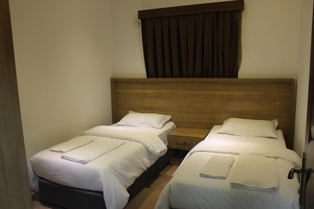 Lilac Hotel Erbil Zimmer foto